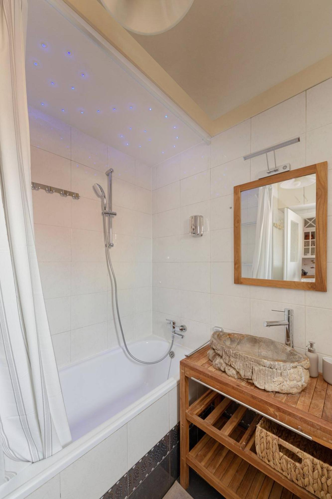 Historical Caserne Apartment ليوبليانا المظهر الخارجي الصورة